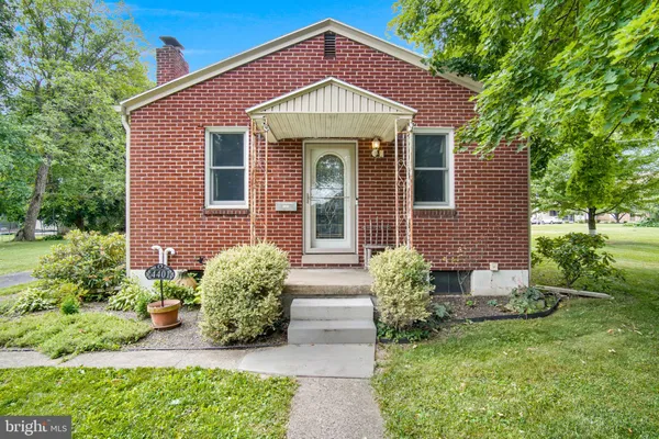 $259,999 | 4401 York Street, Harrisburg, PA 17111