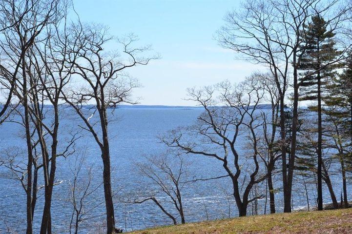 569 Belfast Road Camden, ME 04843 - Photo 24 of 35 image