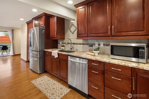 $850,000 | 4522 182nd Place Southwest, Lynnwood, WA 98037