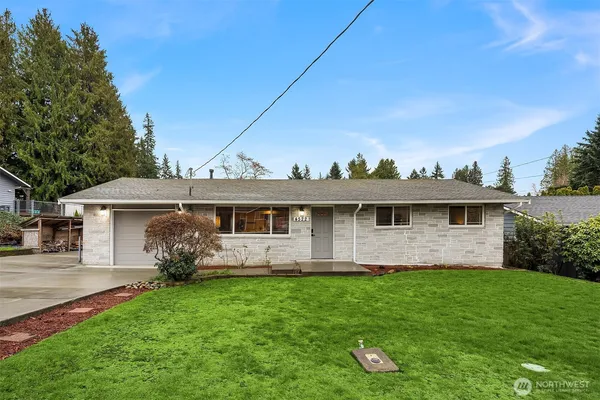 $850,000 | 4522 182nd Place Southwest, Lynnwood, WA 98037