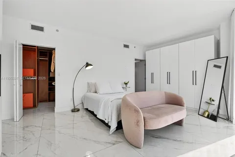 $774,999 | 601 Northeast 36th Street, Unit 1101, Miami, FL 33137