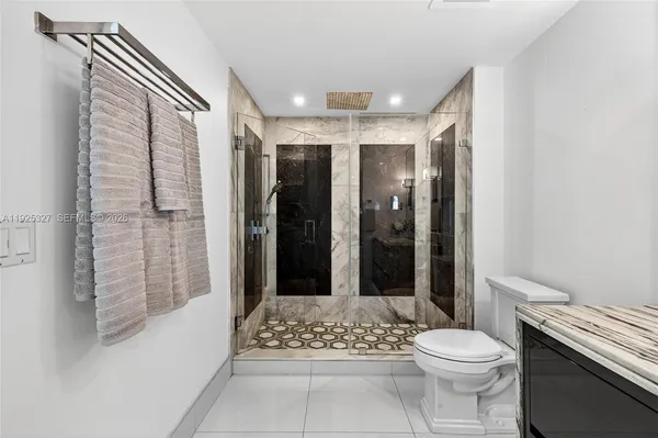 $774,999 | 601 Northeast 36th Street, Unit 1101, Miami, FL 33137