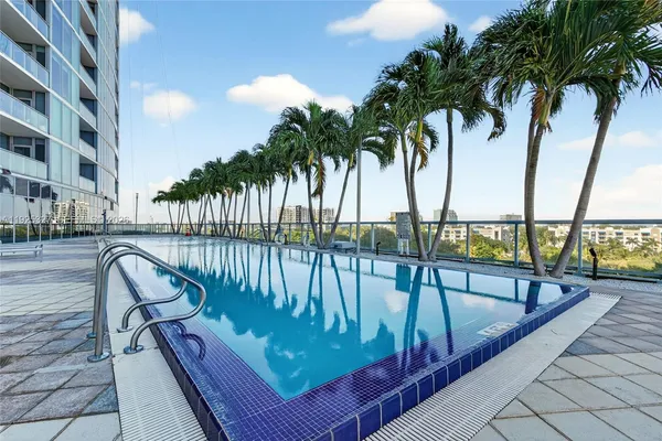 $774,999 | 601 Northeast 36th Street, Unit 1101, Miami, FL 33137