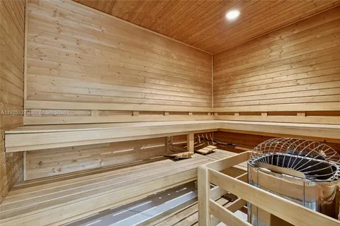 $774,999 | 601 Northeast 36th Street, Unit 1101, Miami, FL 33137