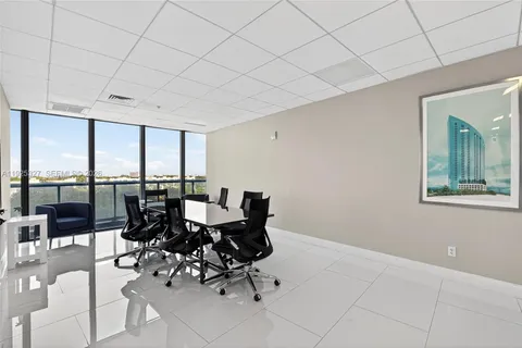 $774,999 | 601 Northeast 36th Street, Unit 1101, Miami, FL 33137