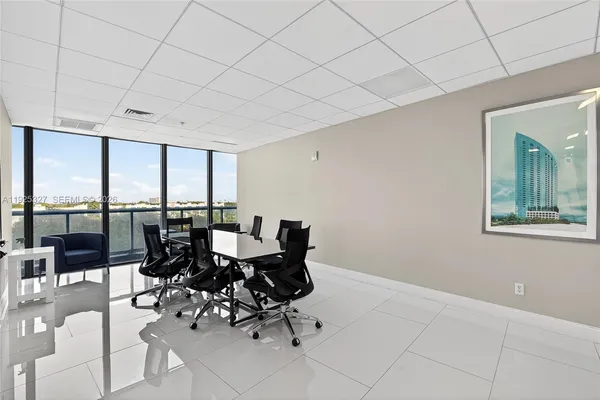 $774,999 | 601 Northeast 36th Street, Unit 1101, Miami, FL 33137