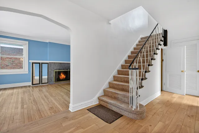 $635,000 | 1820 South Prospect Avenue, Park Ridge, IL 60068