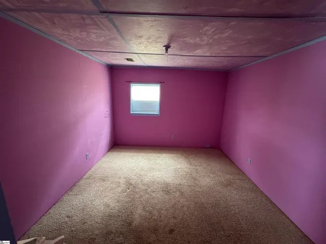 $180,000 | 238 Abner Creek Road, Greer, SC 29651