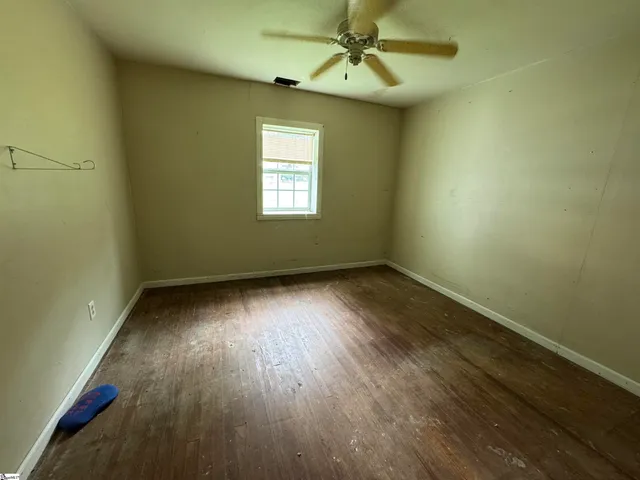 $180,000 | 238 Abner Creek Road, Greer, SC 29651