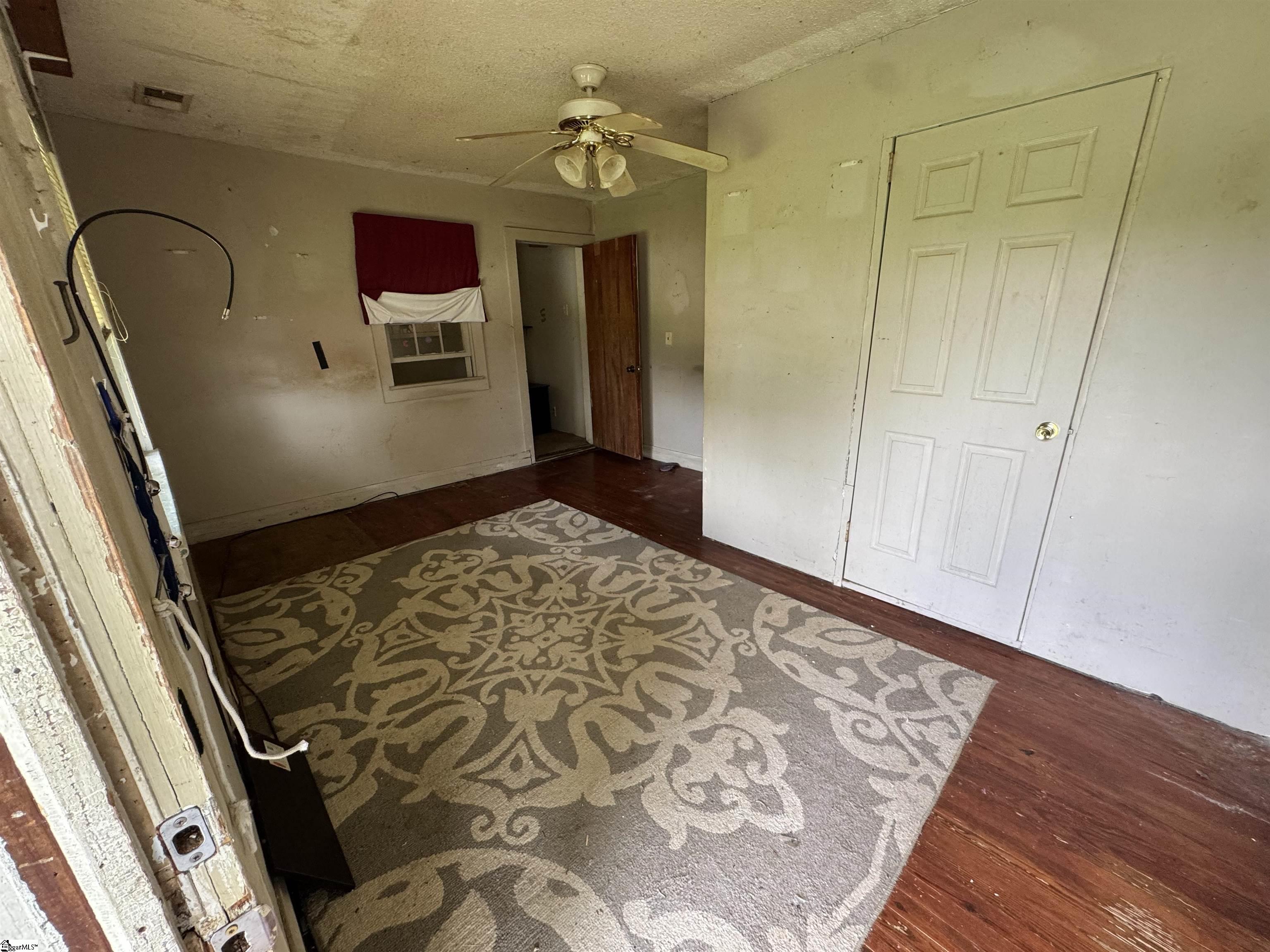 238 Abner Creek Road Greer, SC 29651 - Photo 15 of 20