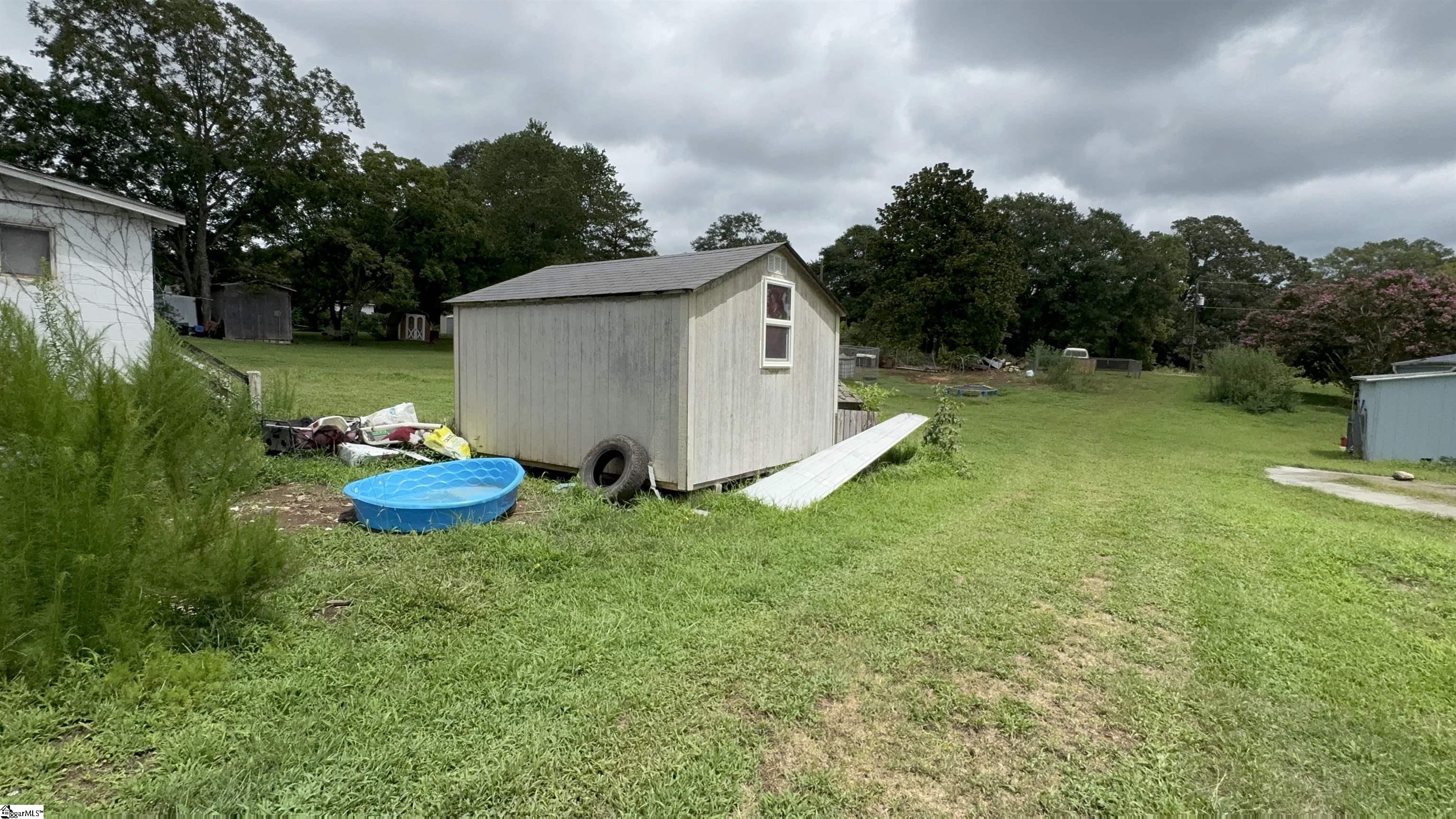 238 Abner Creek Road Greer, SC 29651 - Photo 5 of 20