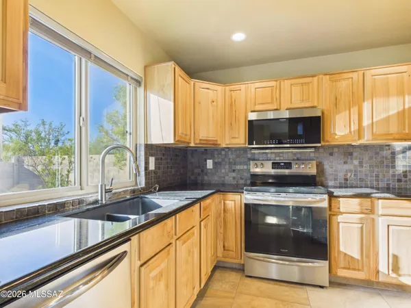 $309,000 | 9537 North Albatross Drive, Tucson, AZ 85742