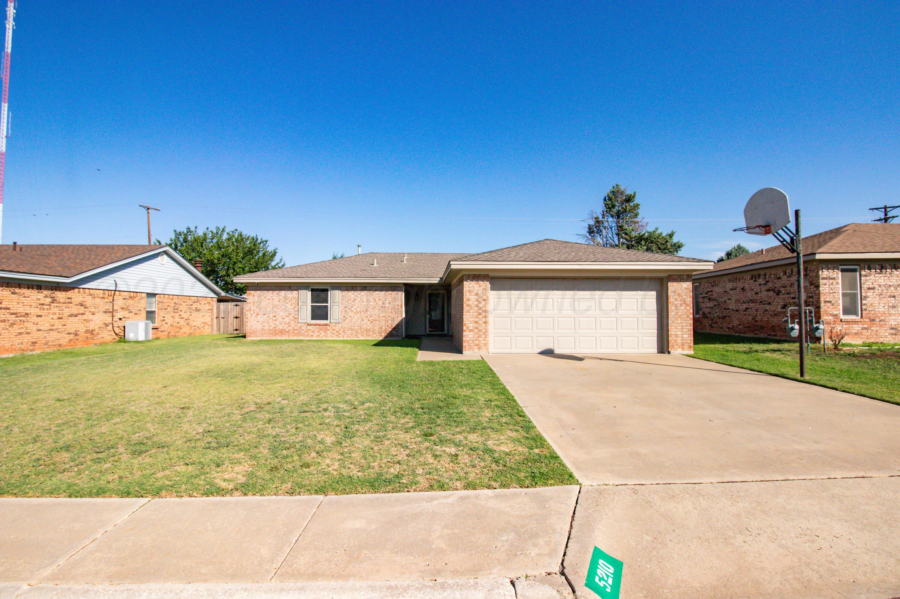 5210 Royce Drive Amarillo, TX 79110 - Photo 2 of 34 02
