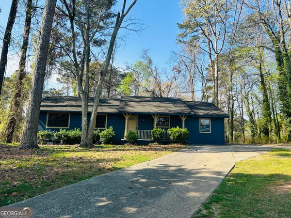 $1,750 | 6165 Radford Drive, Riverdale, GA 30296