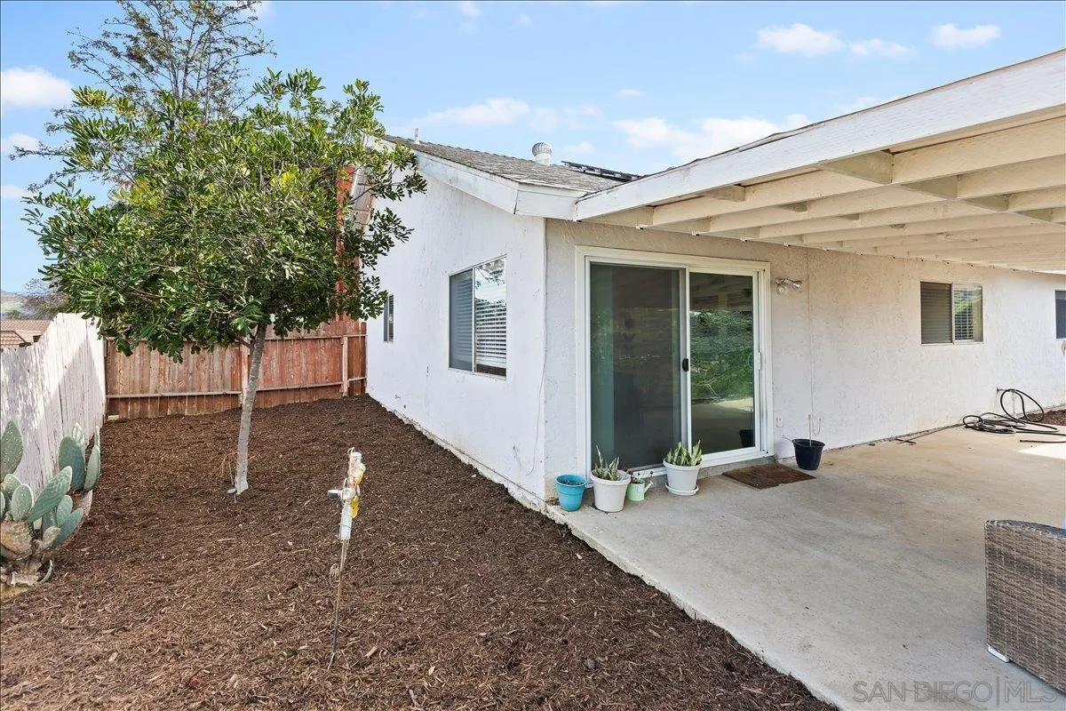 12448 Ridgeton Drive Lakeside, CA 92040 - Photo 25 of 47 Gallery Image 25