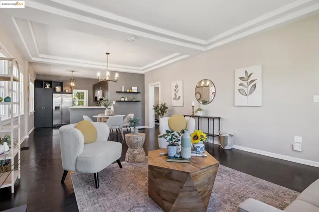 $989,000 | 1092 Dwight Way, Berkeley, CA 94710