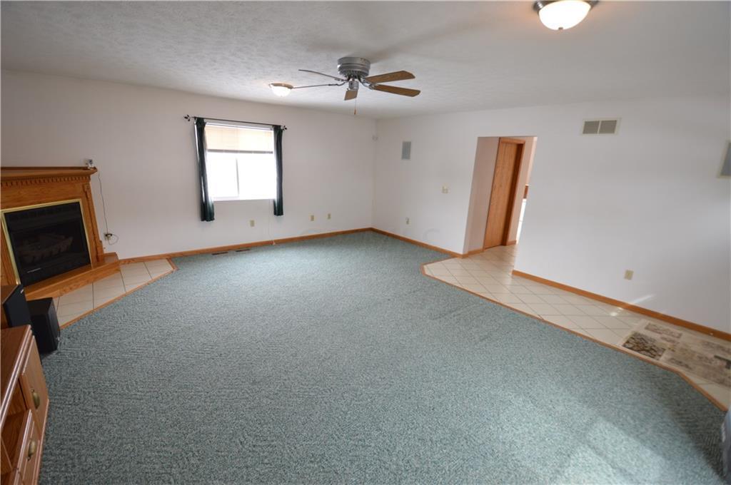 1949 East County Line Road Springfield, OH 45502 - Photo 18 of 42