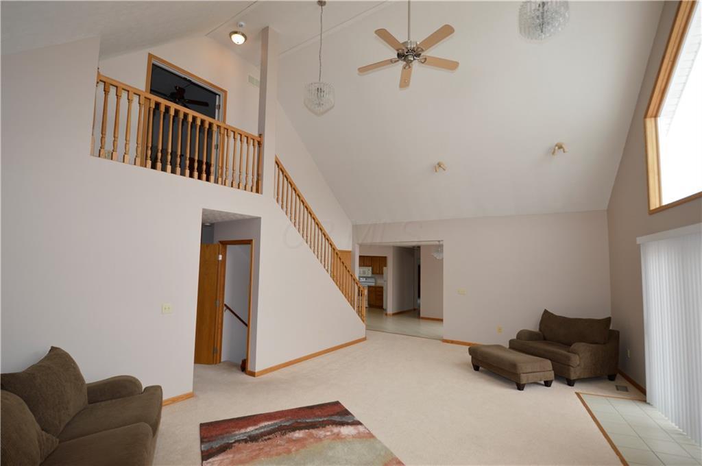 1949 East County Line Road Springfield, OH 45502 - Photo 9 of 42