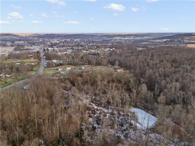 $375,000 | 770 South Eighty Eight Road, Carmichaels, PA 15320