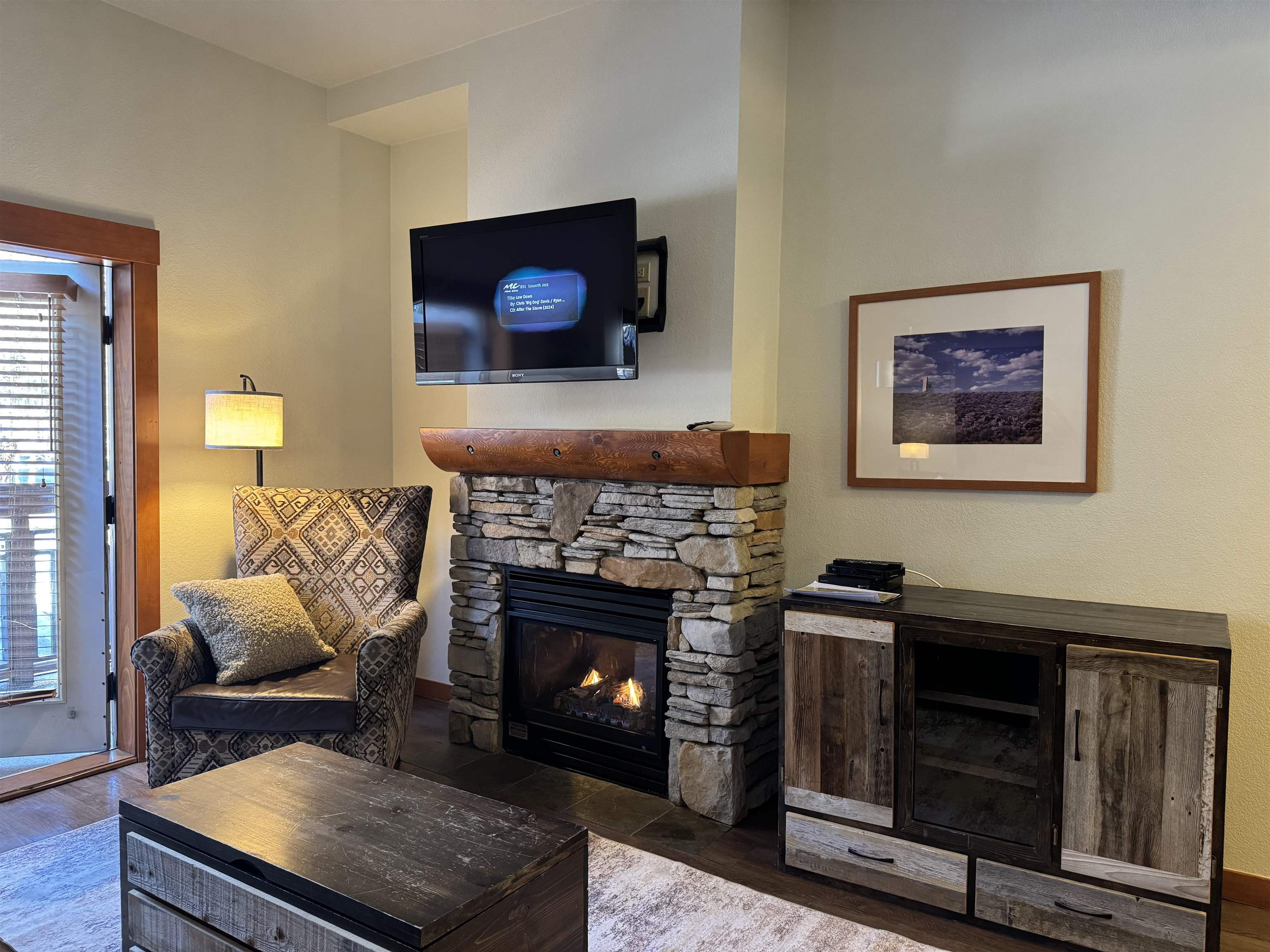 6201 Minaret Road, Unit 2101 Mammoth Lakes, CA 93546 - Photo 11 of 26