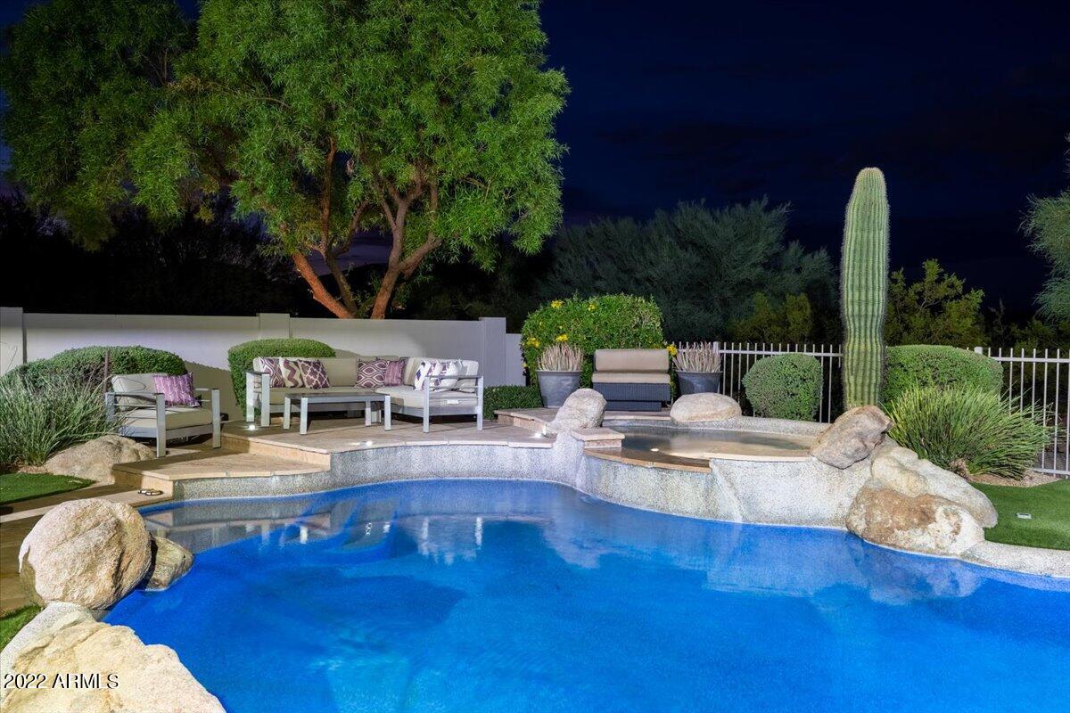 5222 East Hashknife Road Phoenix, AZ 85054 - Photo 50 of 58 Sunset mountain views, private luxury!