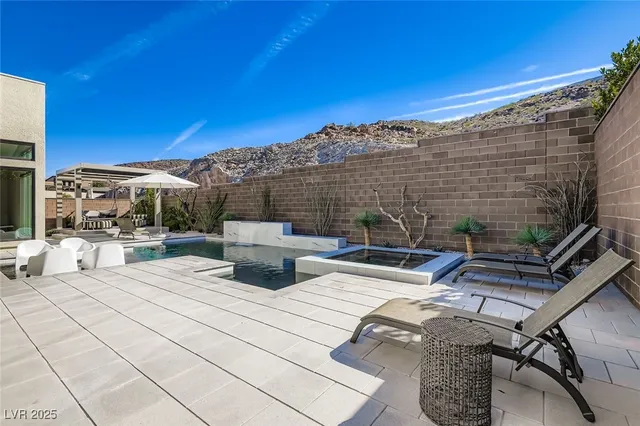 $2,399,000 | 2219 Ledge Rock Lane, Henderson, NV 89052