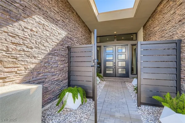 $2,299,000 | 2219 Ledge Rock Lane, Henderson, NV 89052