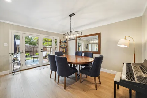 $609,900 | 10002 Wickersham Lane, Houston, TX 77042