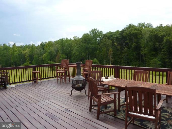 15148 Johnsons Road Culpeper, VA 22701 - Photo 27 of 30 Deck