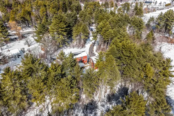 $950,000 | 120 Dover Road, Durham, NH 03824