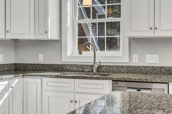 $950,000 | 120 Dover Road, Durham, NH 03824