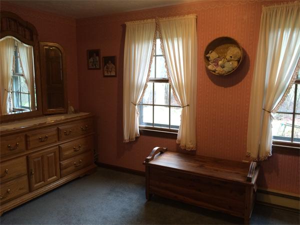 47 Hunt Road West Brookfield, MA 01585 - Photo 21 of 30 Gallery Image 21