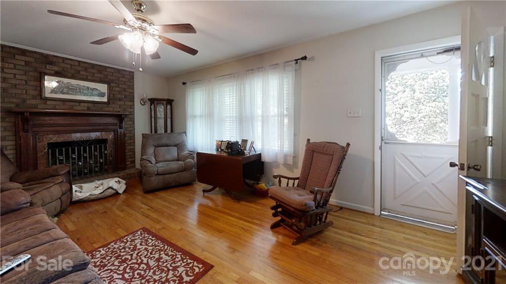 2836 Emmanuel Church Road Conover, NC 28613 - Photo 14 of 21 Gallery Image 14