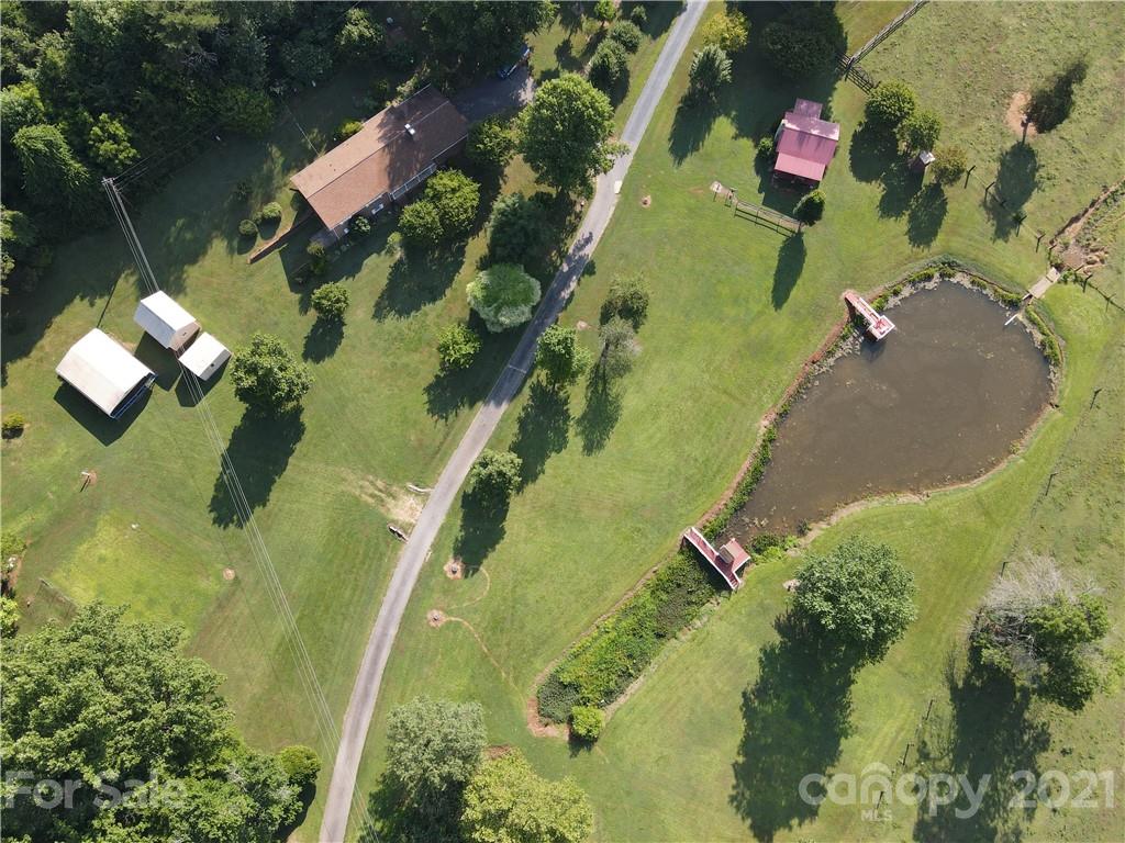2836 Emmanuel Church Road Conover, NC 28613 - Photo 10 of 21 Gallery Image 10