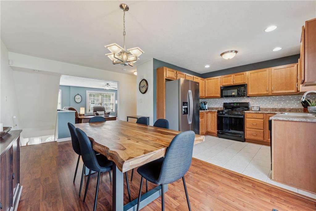 6928 Spring Valley Lane Export, PA 15632 - Photo 3 of 22 Gallery Image 3