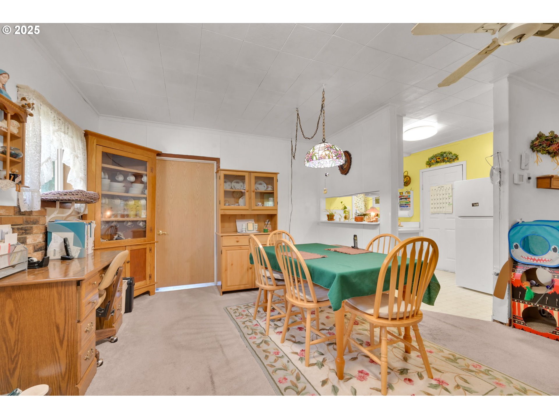 700 Upper Smith River Road Drain, OR 97435 - Photo 13 of 31 Dining Area