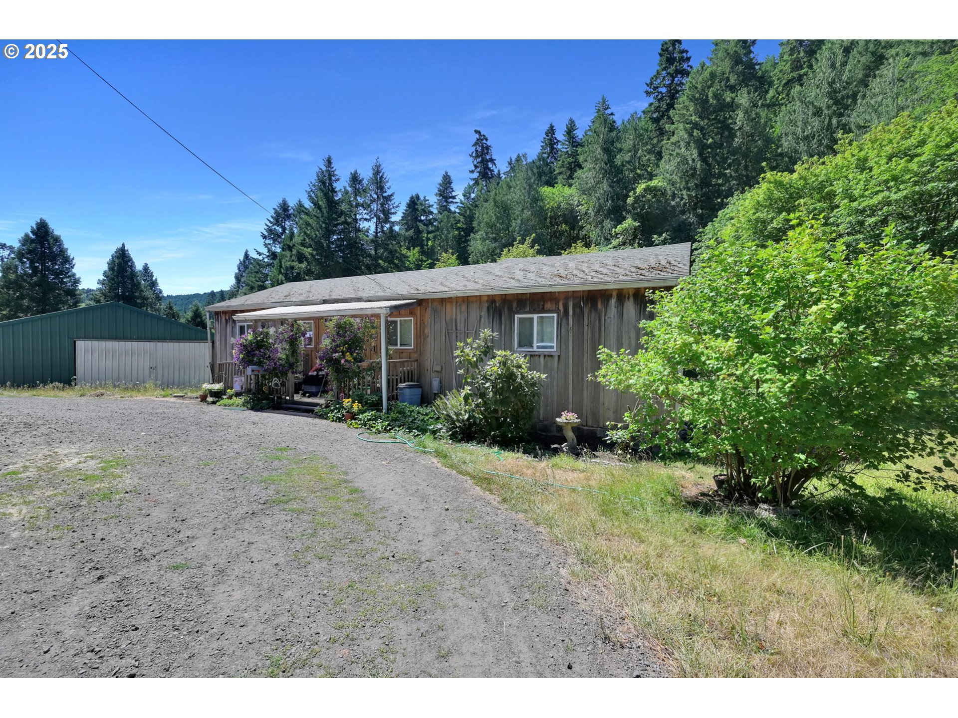 700 Upper Smith River Road Drain, OR 97435 - Photo 2 of 31 Gallery Image 2