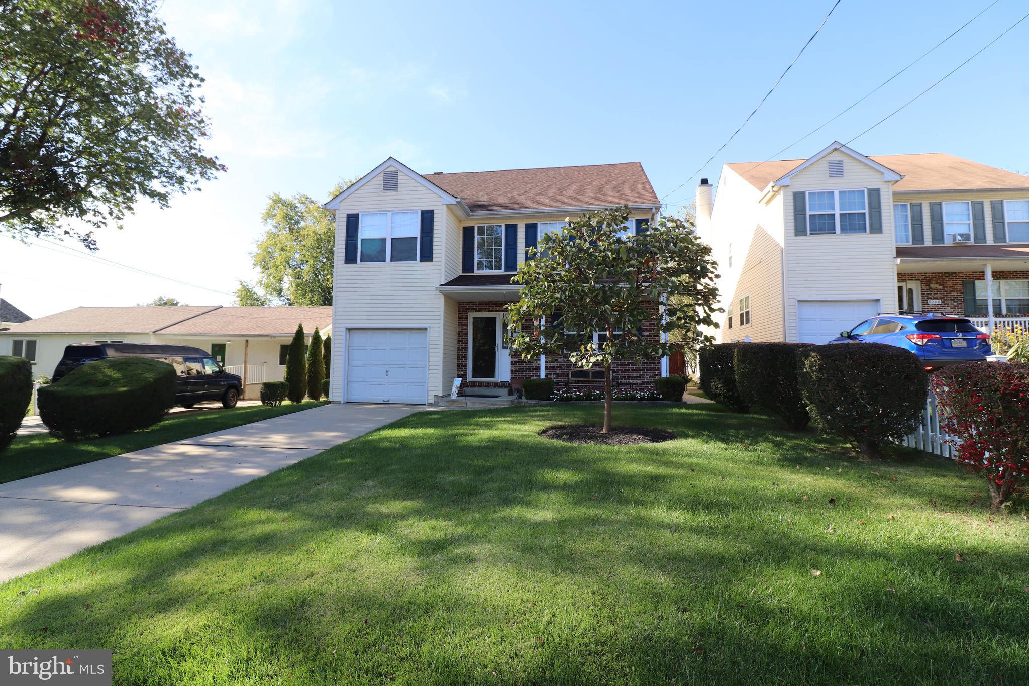 9206 Old Newtown Road Philadelphia, PA 19115 - Photo 2 of 66 Gallery Image 2