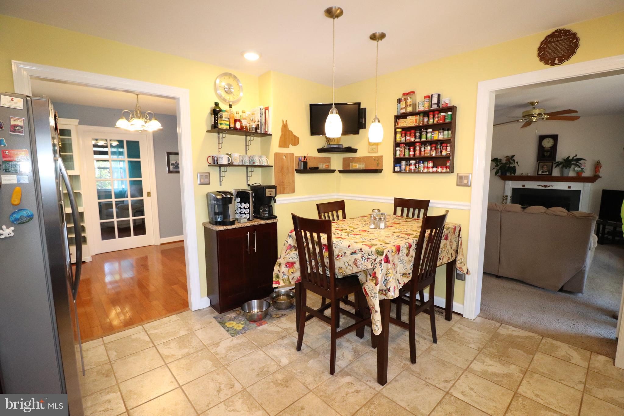 9206 Old Newtown Road Philadelphia, PA 19115 - Photo 9 of 66 Gallery Image 9