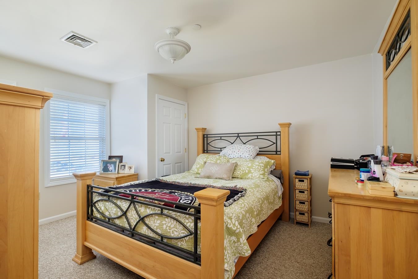 118 Secretariat Way, Unit 204 Rochester, NH 03867 - Photo 15 of 29