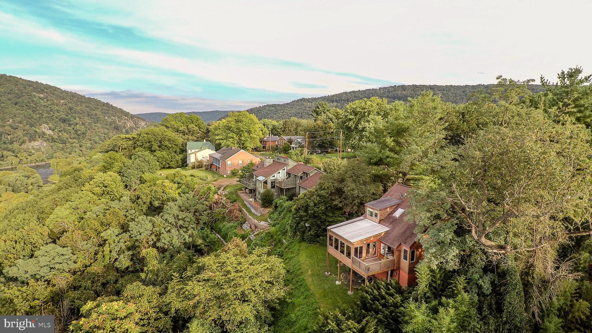 750 East Ridge Street Harpers Ferry, WV 25425 - Photo 14 of 52