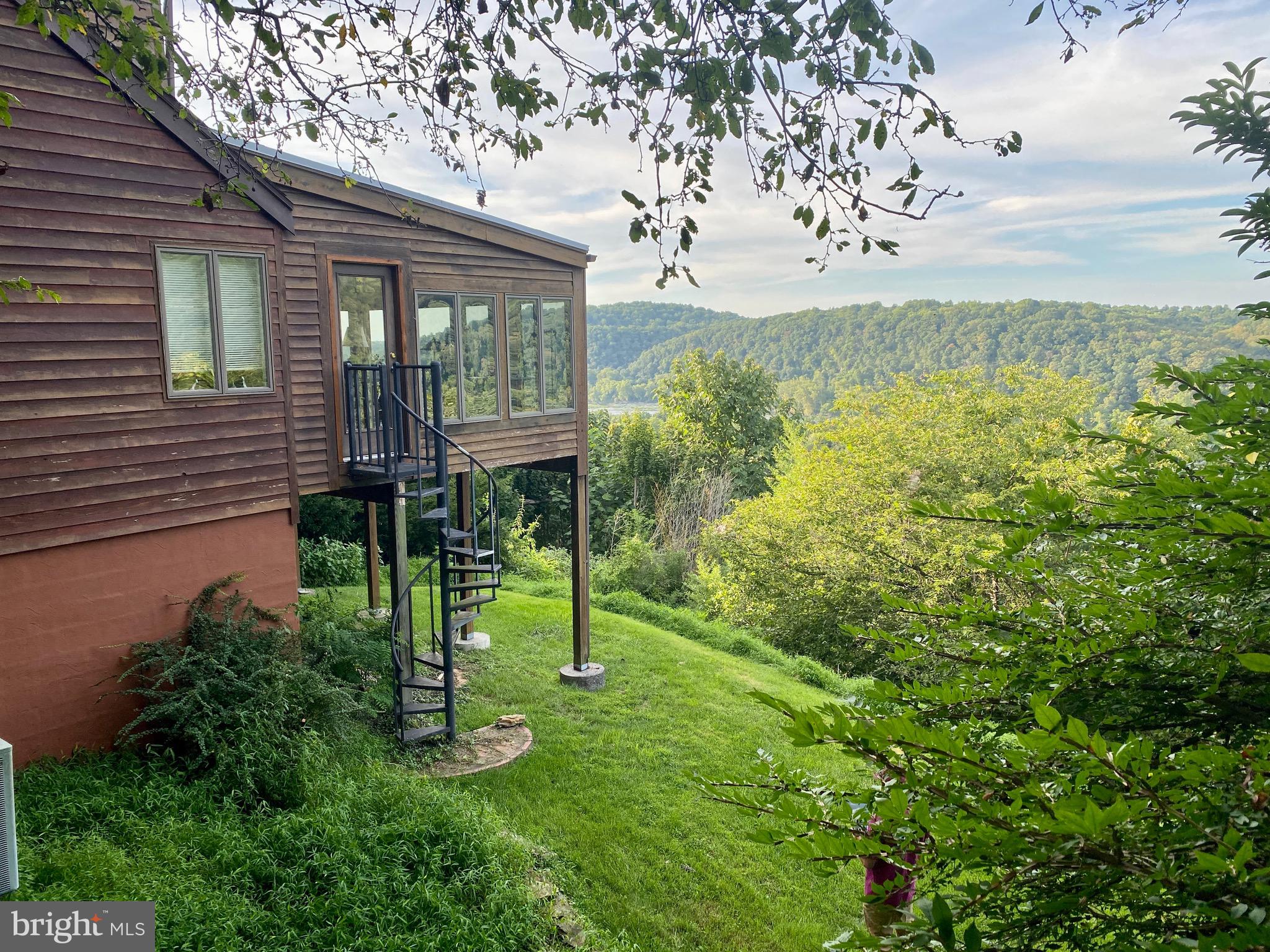 750 East Ridge Street Harpers Ferry, WV 25425 - Photo 7 of 52