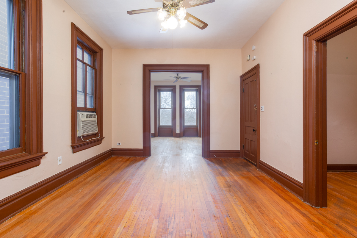 652 West Webster Avenue, Unit 2 Chicago, IL 60614 - Photo 2 of 11 a view of gallery with wooden floor