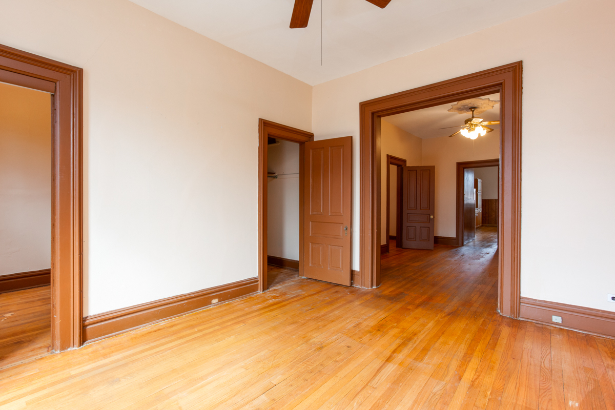 652 West Webster Avenue, Unit 2 Chicago, IL 60614 - Photo 4 of 11 a view of a room with wooden floor