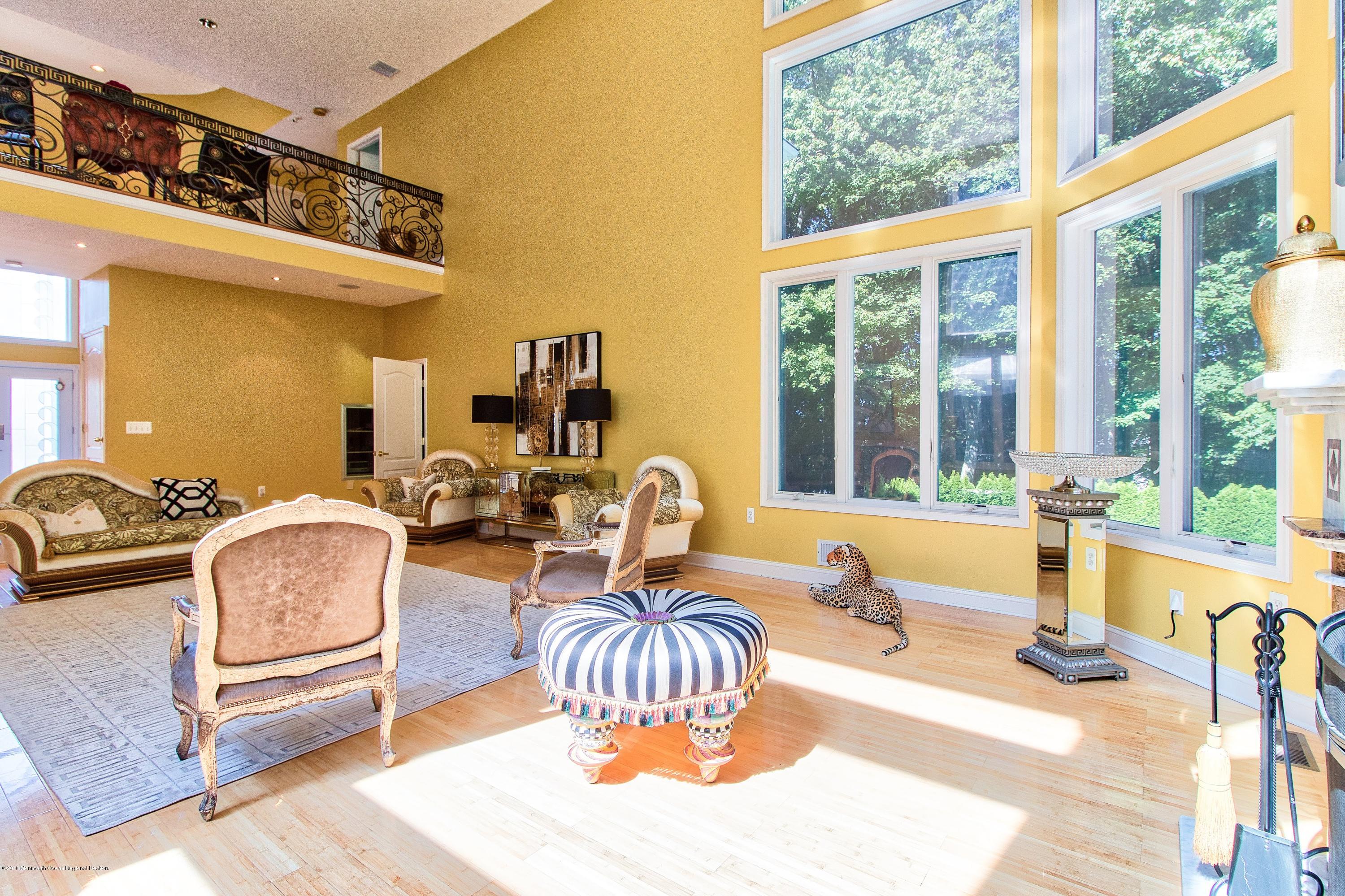 47 Crine Road Morganville, NJ 07751 - Photo 17 of 51 Family Room 5