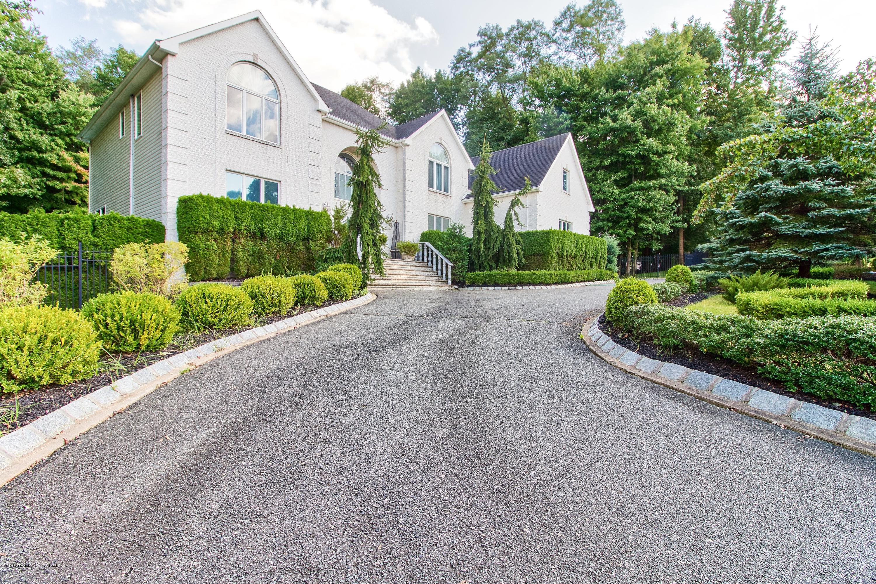 47 Crine Road Morganville, NJ 07751 - Photo 3 of 51 Front 4