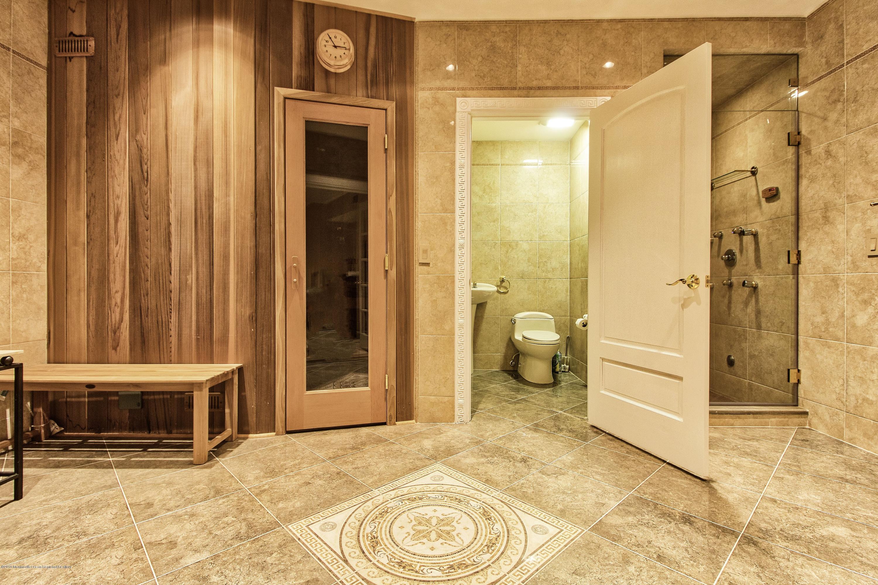 47 Crine Road Morganville, NJ 07751 - Photo 44 of 51 Spa 1