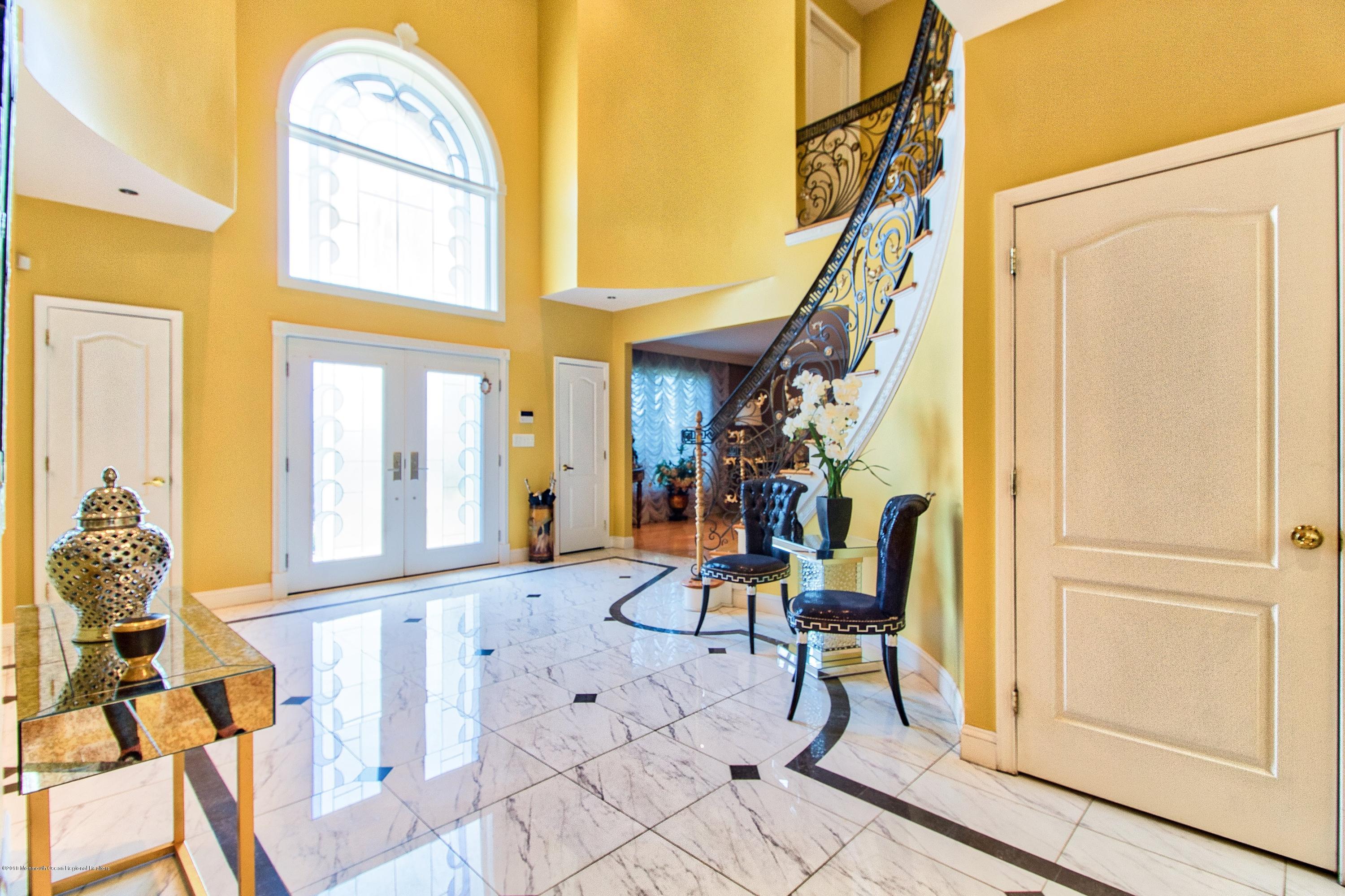 47 Crine Road Morganville, NJ 07751 - Photo 6 of 51 Entrance 1