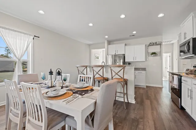 $339,900 | 361 Palmetto Sand Loop, Conway, SC 29527