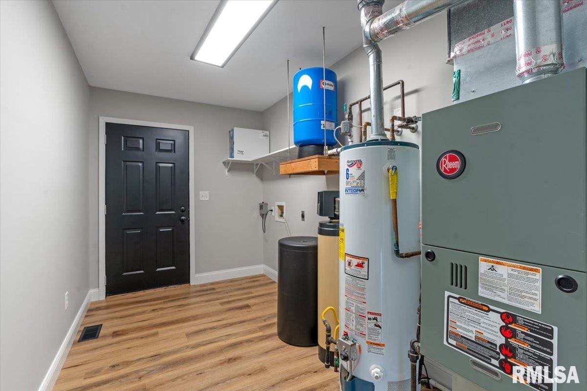 5660 Wesley Chapel Road Chatham, IL 62629 - Photo 27 of 36 Gallery Image 27